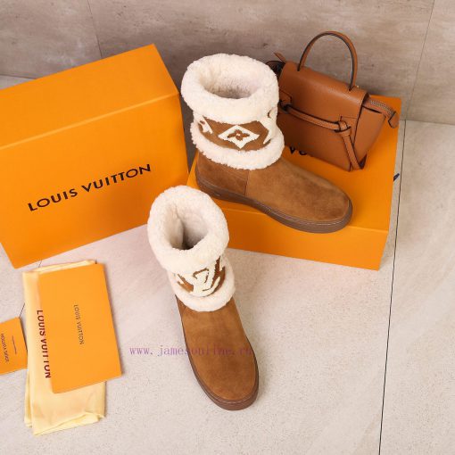 p. Classic Lv snow boots are made of handmade patchwork fabric, and each pair of shoes consuvwt6hyxe - Image 10