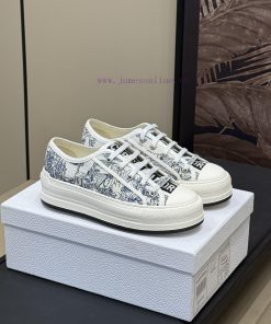 Dior inserts new colorsDior 25 Spring/Summer Thick soled Embroidered SneakersThe thickened szezqsj4d