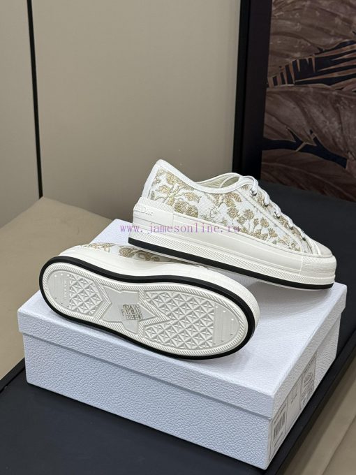Dior inserts new colorsDior 25 Spring/Summer Thick soled Embroidered SneakersThe thickened sddweqvo8 - Image 10