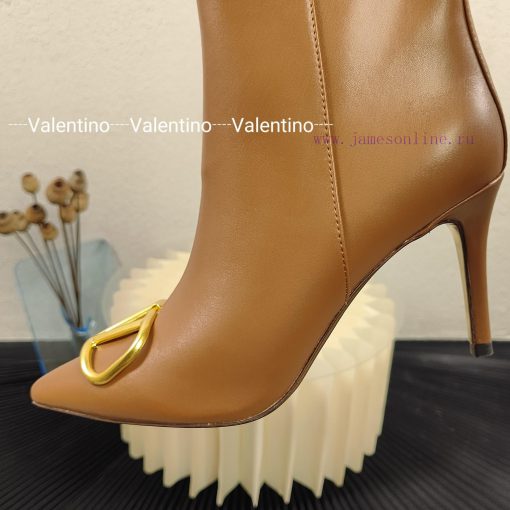 Long boots and short boots 450𝑽𝒂𝒍𝒆𝒏𝒕𝒊𝒏𝒐ValentinoSharp metal buckle bootsFabric calf leatherLf1emaxjo - Image 8