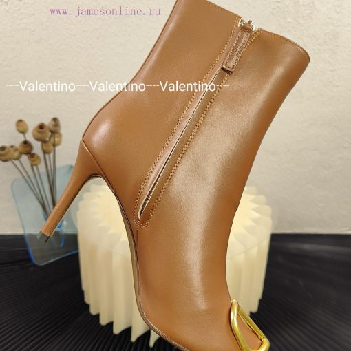 Long boots and short boots 450𝑽𝒂𝒍𝒆𝒏𝒕𝒊𝒏𝒐ValentinoSharp metal buckle bootsFabric calf leatherLf1emaxjo - Image 9