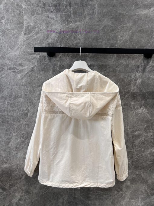 ZW61073 Moncler 25Ss Spring/Summer New Clisson Lace Hollow Fashion Splicing Coat 丨 YB Developed g5ildz8h - Image 3