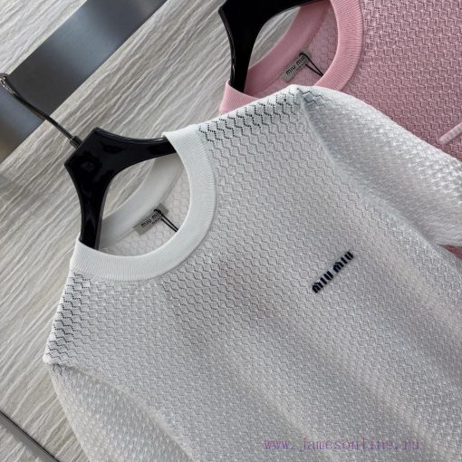 CT77526 Miu Miu Miu Miu 25 Spring And Summer New Hollow Knitted Short Sleeve Top Fashionable An obxvdi2a - Image 4