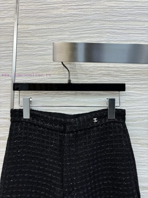 CK77553 Chanel 25 Early Spring New Style Black Coarse Tweed Micro Bell Bottom Pants With A Soci 8du3nfsh - Image 3