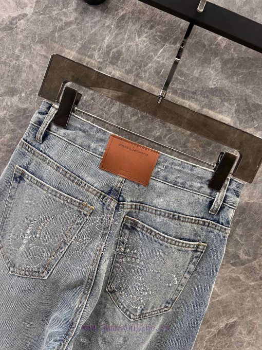 ZK60608 Alexa * Der Wang 25Ss Early Spring New Letter Hot Drill Scimitar Jeans Trousers | Yb Th owsrowy3 - Image 5