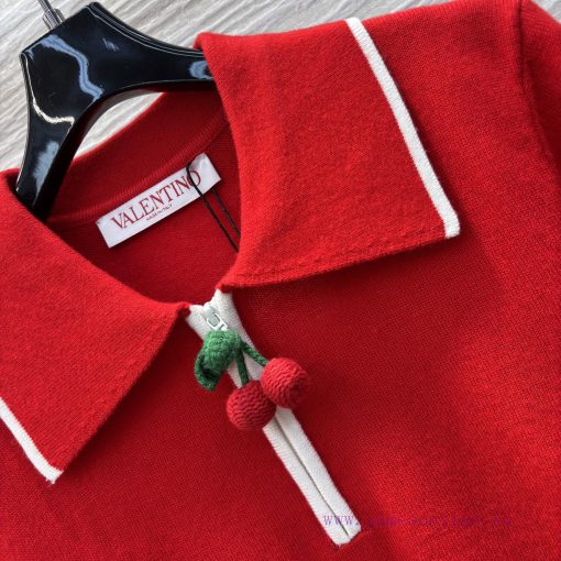 CT77005 Valentino 25 Early Spring New Collection Same As Jolin Tsai Polo Neck Red Knit Sweater asv5ykv0 - Image 5