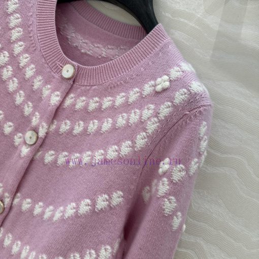 High End AW76729 Coco Chanel 25P High-end Pearl Series Cashmere Cardigan With Relief Three-dime 75m6jwr3 - Image 5