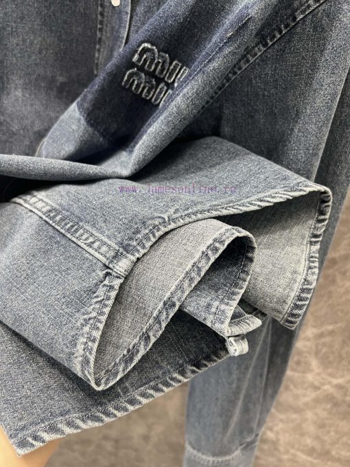 ZC61055 Miumi * 25Ss Spring/Summer New Collection: Vintage Style Washed Blue Denim Shirt Jacket r6g80hxj - Image 9