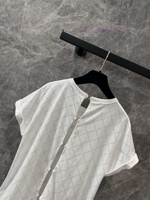 ZT61067 Chanel 25Ss Summer New Heavy Industry Hot Stamping Bareback Short Sleeved T-shirt | YB 1g171z26 - Image 5