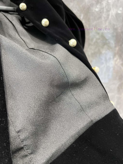 ZT59158 Dior 25Ss Early Spring Vacation Series New Pearl Button Velvet Short Sleeve Top | YB De eslqpino - Image 7