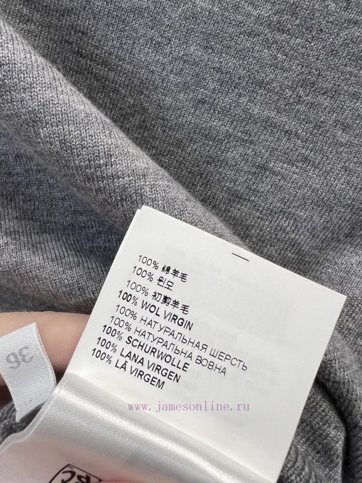 ZT60563 Miumi * 25Ss Early Spring New One Word Collar Letter Hooded Sweater | YB Developed One x34mr4sy - Image 10