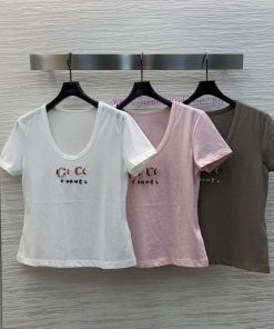 CT76107 Chanel Bead Water Diamond T-shirt Features A Font Composed Of Beads That Shimmer With A rzp6dza9
