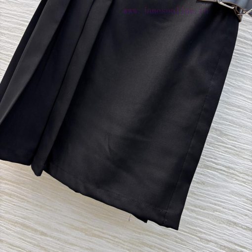 CB76198 Prada 25 Early Spring New Collection Leather Buckle Decoration Workwear Pleated Skirt W sbgwi75d - Image 8