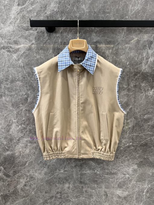 ZK60609Miumi * 25Ss Early Spring New Retro Artistic Style Khaki Vest Jacket 丨 Yb Developed Sky o5lngfhg - Image 2