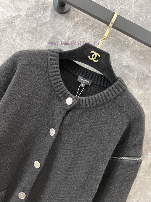 ZK60628 Chanel 25p Early Spring New Collection Wang Yibo Men's God Same Style Cashmere Cardigan nr5wbiz7 - Image 4