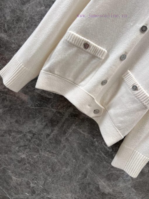 ZK60628 Chanel 25p Early Spring New Collection Wang Yibo Men's God Same Style Cashmere Cardigan 60uuf9w3 - Image 8
