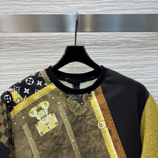 CT76300 Louis Vuitton 25 Early Spring New Collection Logo Chain Print Short Sleeved T-shirt Fas iruvid2q - Image 3