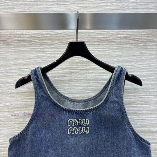 CL76323 Miu Miu 25 Spring/Summer New Collection Embroidered Denim Fringed Camisole Dress With E hrcbsq4k - Image 3