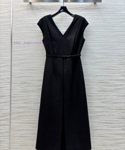 CL76508 Dior 25 Early Spring New V-neck Vest Dress With Exposed Shoulders And Back Sexy Vest Dr 2ocwj25u