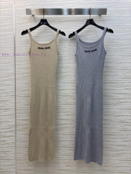 CL76568 Miu Miu 25 Spring/Summer A Must-have Camisole Knit Dress For Vacation. The Chest Letter hz8653mw - Image 2