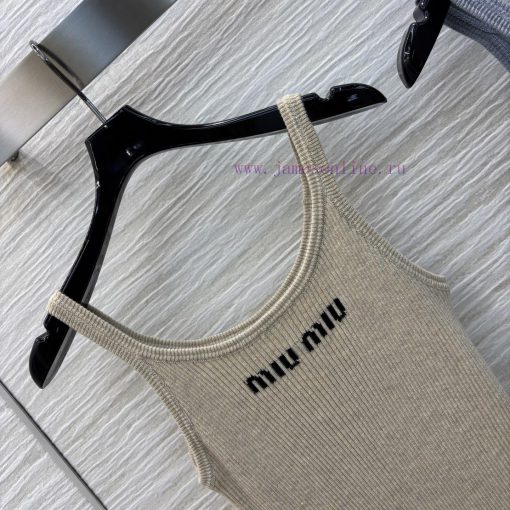 CL76568 Miu Miu 25 Spring/Summer A Must-have Camisole Knit Dress For Vacation. The Chest Letter hz8653mw - Image 3