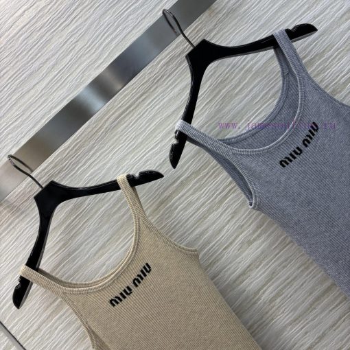 CL76568 Miu Miu 25 Spring/Summer A Must-have Camisole Knit Dress For Vacation. The Chest Letter hz8653mw - Image 5
