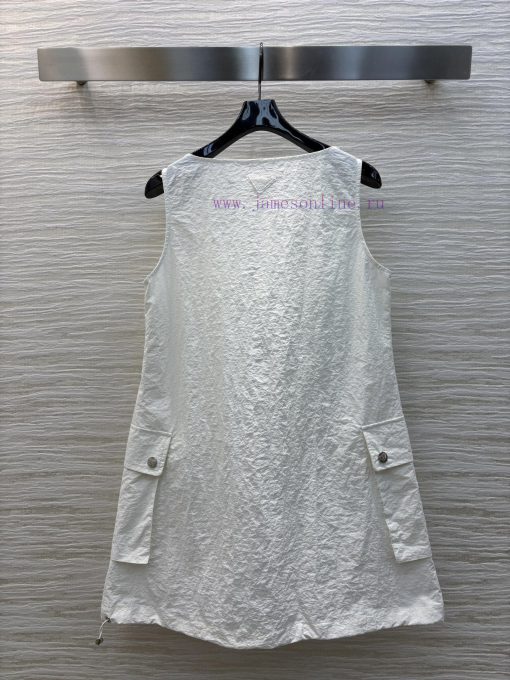 CL76570 Prada 25 Spring/Summer With Triangular Logo Sleeveless Dress Embellished With Low-key Y qg4xc5q5 - Image 9