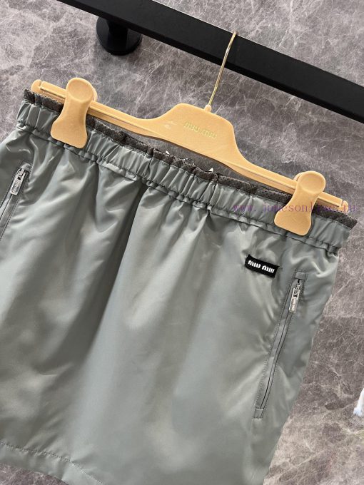 ZB60763 Miumi * 25Ss Spring/Summer New Style Letter Logo Versatile Look Thin Elastic Waist Shor l0rcmd94 - Image 4