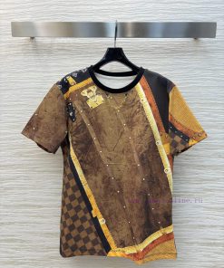 CT76677 Louis Vuitton 25 Early Spring Logo Chain ️ Printed Short Sleeve T-shirt Fashionable Ver mjhraw24