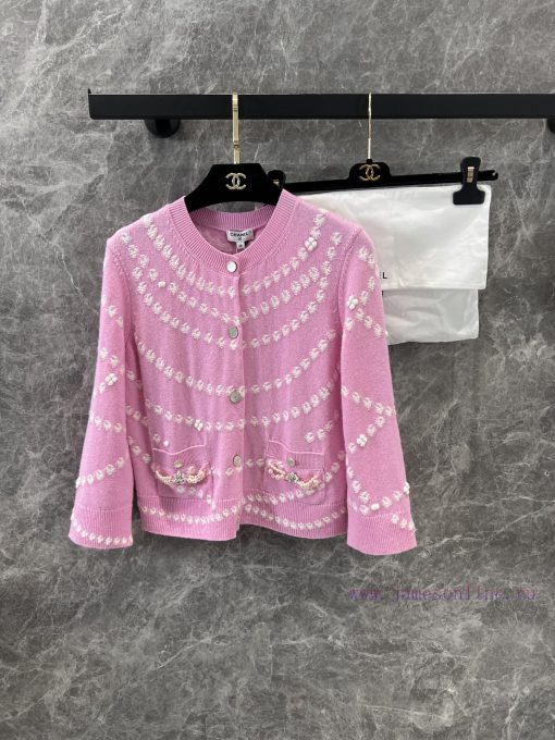 ZW60787 Chanel 25p Early Spring New Heavy Duty Pearl Chain Cashmere Cardigan | Developed And Pr u3oe3c5d - Image 2