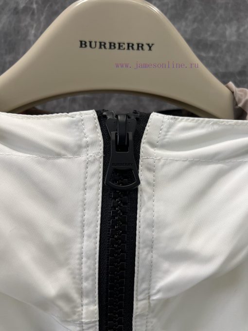 ZW60791 Burberry 25ss Early Spring New Lightweight Nylon Sunscreen Jacket Short Coat 丨 Develope c4tdfjrc - Image 6