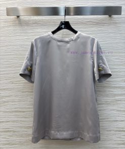 25 Spring/Summer CT76702 Schiaparelli Versatile Buckle Decorative Satin T-shirt Customized Fabr e3iwy3rb