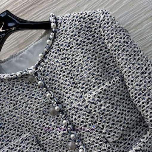 CW76712 Chanel 25 Early Spring New Collection Woven Round Neck Chanel Style Jacket With Pearl B m9jvmrsc - Image 5