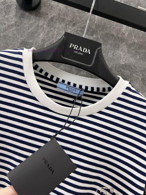 ZT60801 Prada 25SS Spring/Summer New Collection Color Contrasting Stripe Letter Embroidered Dra 8uj18atp - Image 9