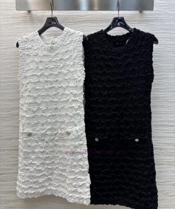 CL76733 Chanel 25 Spring/Summer Woven Crochet Hollow Out Sleeveless Vest Knitted Skirt The Uppe oo4yujw3