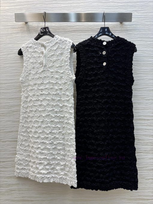CL76733 Chanel 25 Spring/Summer Woven Crochet Hollow Out Sleeveless Vest Knitted Skirt The Uppe oo4yujw3 - Image 9