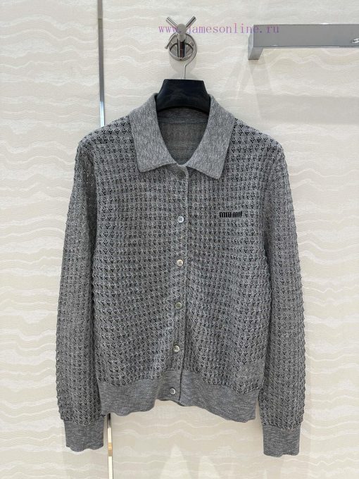 Hot Selling Recommendation: AW76317 Miu Miu Girl's Outfit Intellectual Split Hollow Polo Collar dzllcg4x
