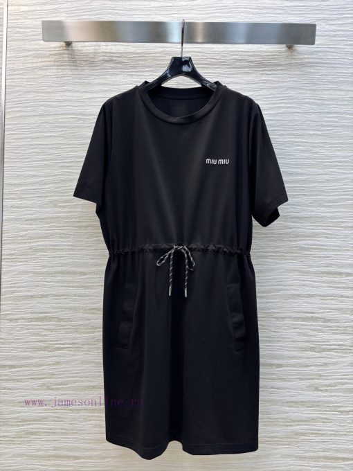 CL76811 Miu Miu 25 Spring/Summer Letter Embroidered Drawstring Waist T-shirt Dress Goddess Esse qgbmfz4z - Image 2