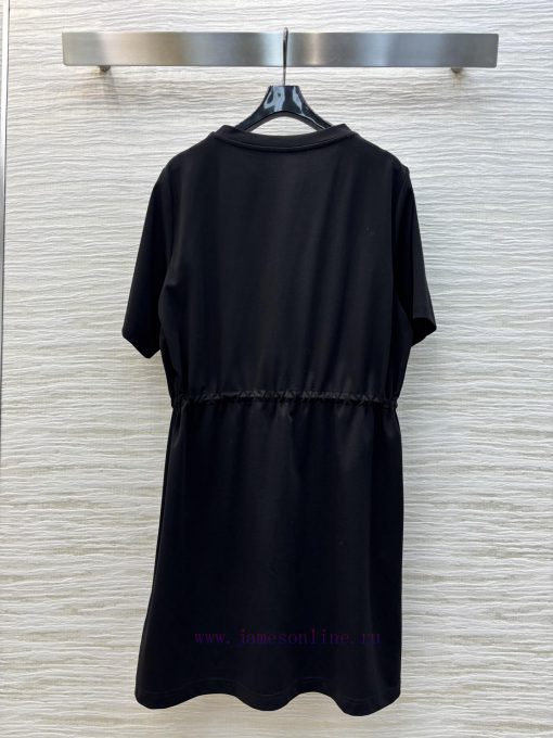 CL76811 Miu Miu 25 Spring/Summer Letter Embroidered Drawstring Waist T-shirt Dress Goddess Esse qgbmfz4z - Image 9