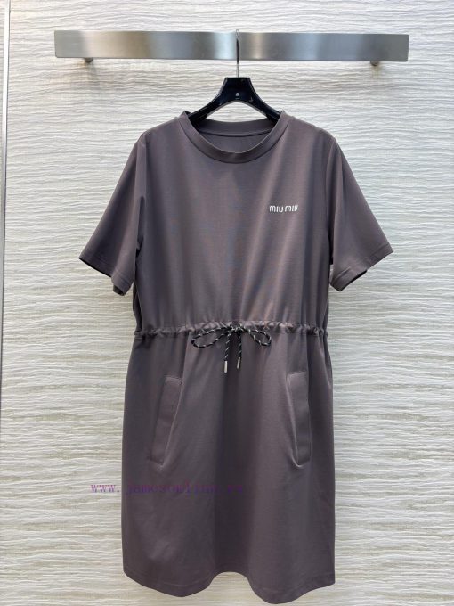 CL76811 Miu Miu 25 Spring/Summer Letter Embroidered Drawstring Waist T-shirt Dress Goddess Esse k2k01ap7