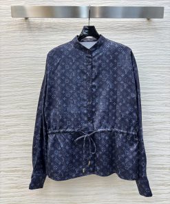 CC76815 Louis Vuitton 25 Early Spring New Collection Classic Floral Cinched Round Neck Shirt Wi i46x6hrp