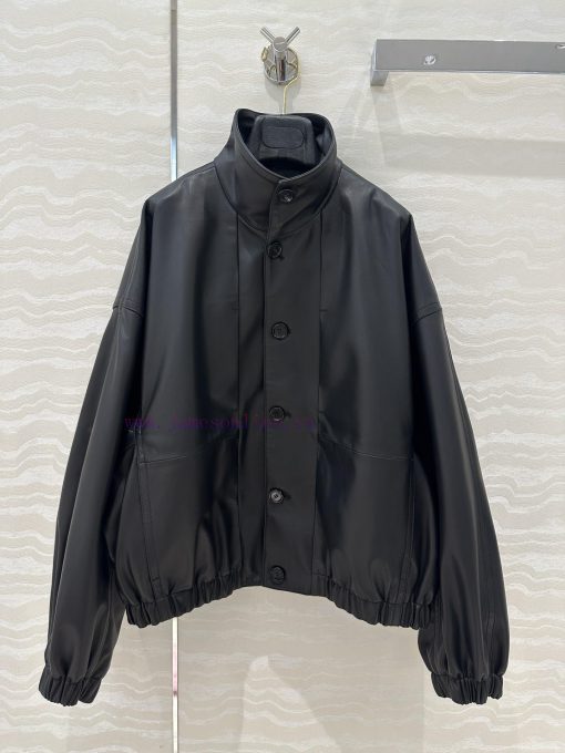 Quality Control Is A Must-have For Zhou Yutong. The Same AW76296 LE Minimalist Outfit Is A Supe butdmkvt - Image 2