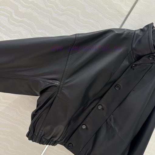 Quality Control Is A Must-have For Zhou Yutong. The Same AW76296 LE Minimalist Outfit Is A Supe butdmkvt - Image 6