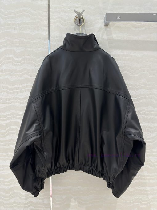 Quality Control Is A Must-have For Zhou Yutong. The Same AW76296 LE Minimalist Outfit Is A Supe butdmkvt - Image 10