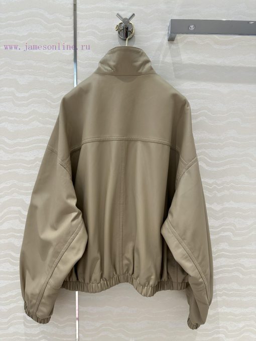 Quality Control Is A Must-have For Zhou Yutong. The Same AW76296 LE Minimalist Outfit Is A Supe i3govrzj - Image 10