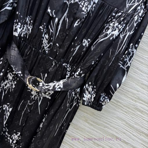 CL76966 Louis Vuitton 25 Early Spring New Collection Featuring A Tree Logo Printed Ribbon Pleat wy0ojjo1 - Image 7