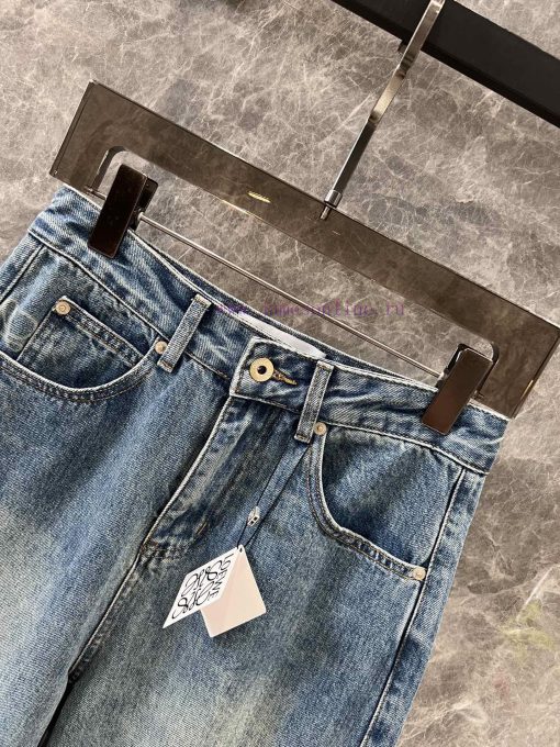 ZK60872 Loewe 25Ss Spring/Summer New Retro Washed Blue Denim Sickle Jeans | Produced With Impor 6j41hu8r - Image 4