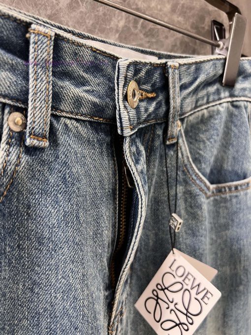 ZK60872 Loewe 25Ss Spring/Summer New Retro Washed Blue Denim Sickle Jeans | Produced With Impor 6j41hu8r - Image 6