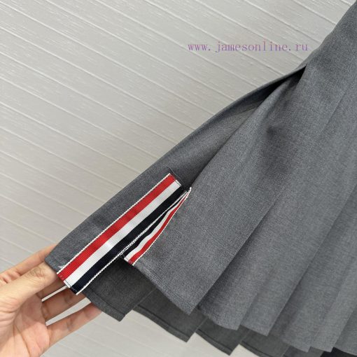 Strongly Recommend BB77075 Tho * B 25ss New Product Classic College Style Pleated Short Skirt W bzift7pa - Image 7