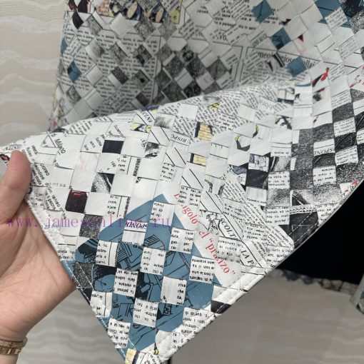 High End AB77081 Graffiti Newspaper Limited Edition BV Weaving Craftsmanship Retro Modern Fashi xs7o3sfi - Image 9